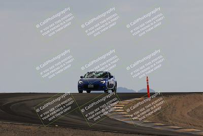 media/Jan-26-2025-SCCA SD (Sun) [[bcf61ed115]]/4-Women Novice/Session 1 (Turn 12-Bowl Combo)/